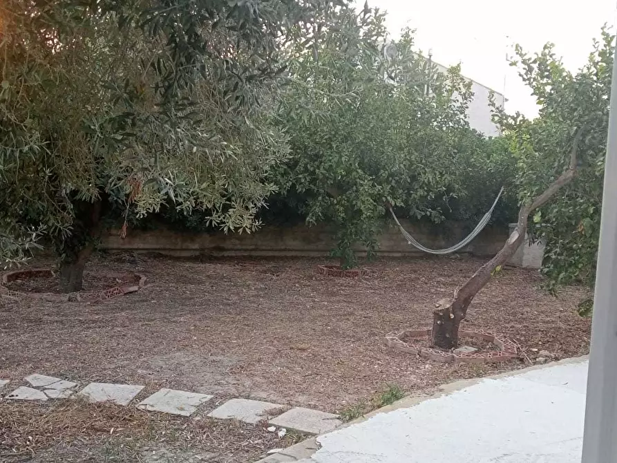 Immagine 11 di Villa in affitto  a Siracusa