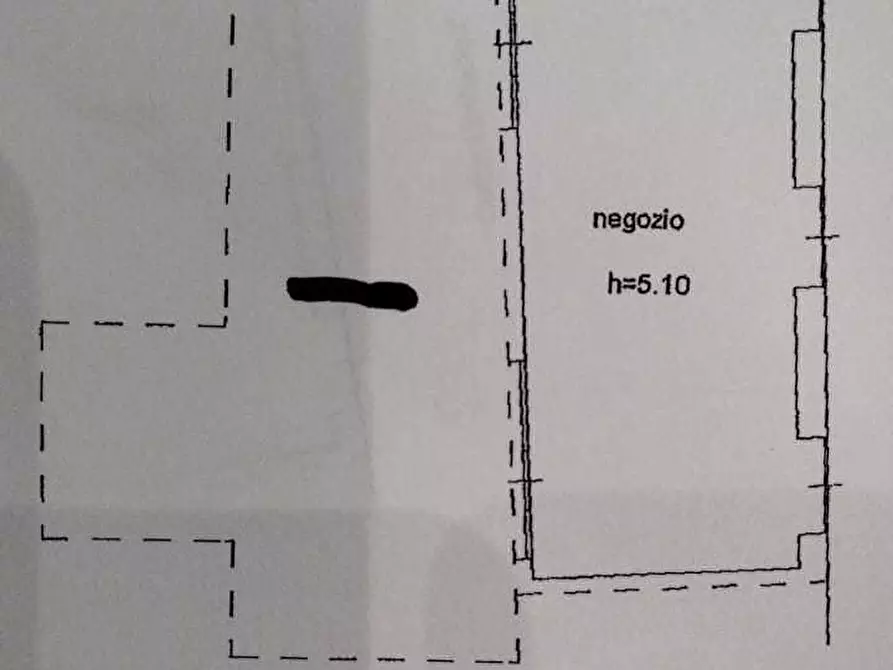 Immagine 2 di Locale commerciale in affitto  a Siracusa