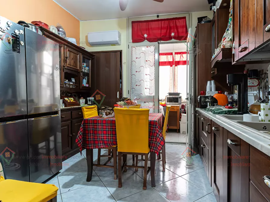 Immagine 15 di Quadrilocale in vendita  a Siracusa