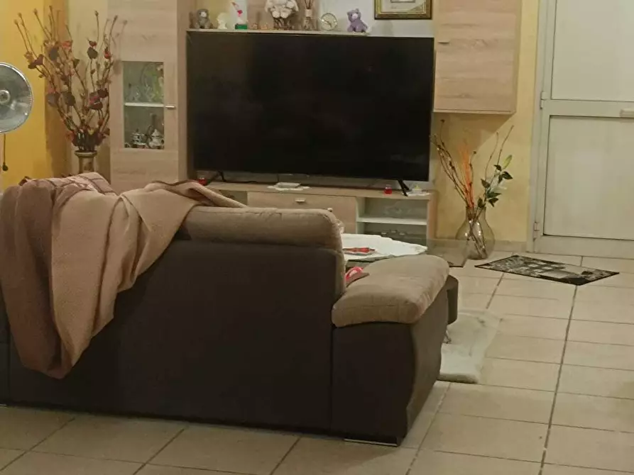 Immagine 6 di Casa trifamiliare in vendita  a Canicattini Bagni