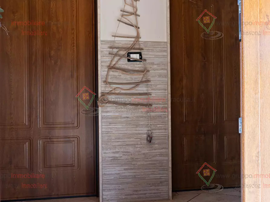 Immagine 38 di Casa indipendente in vendita  a Siracusa