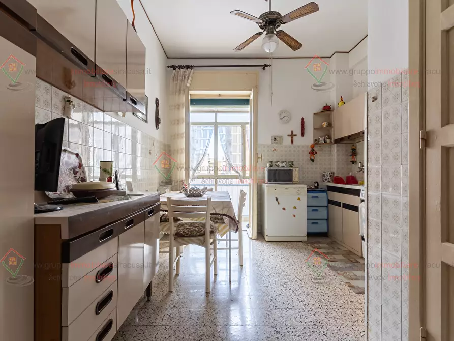 Immagine 19 di Quadrilocale in vendita  a Siracusa