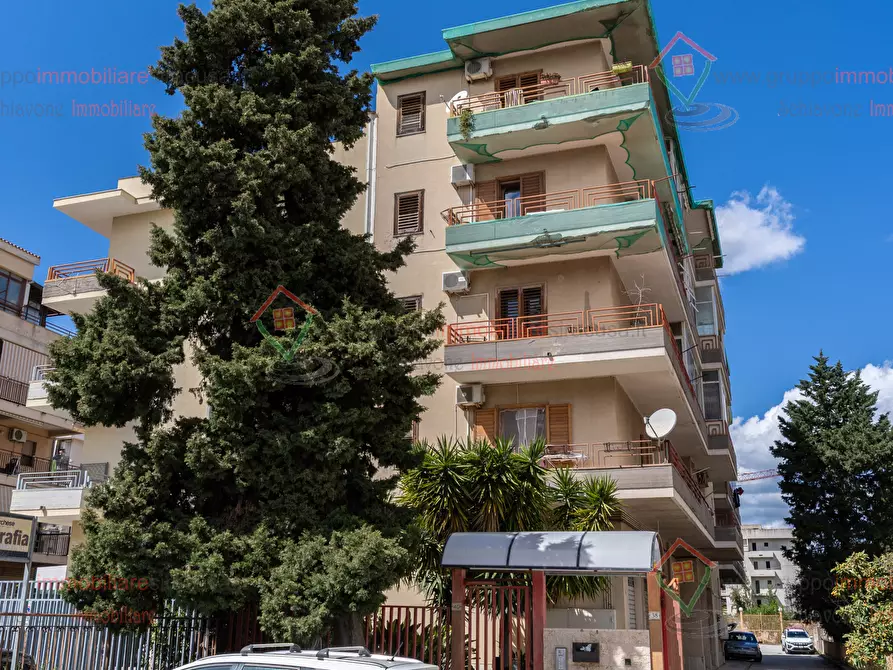 Immagine 22 di Trilocale in vendita  a Siracusa