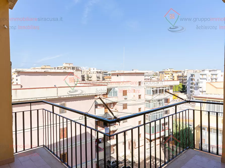 Immagine 21 di Attico in vendita  a Siracusa