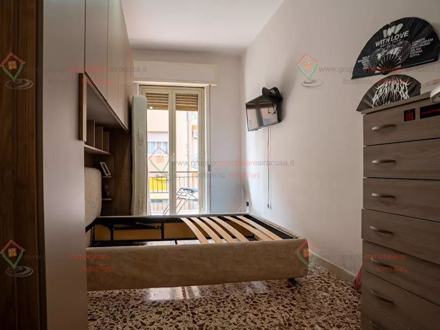 Immagine 10 di Quadrilocale in vendita  a Siracusa