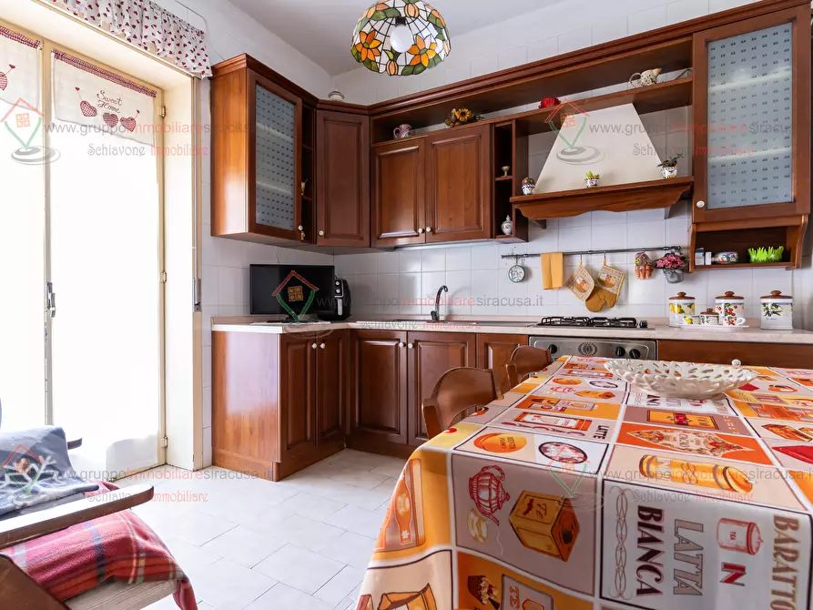 Immagine 2 di Trilocale in vendita  a Siracusa