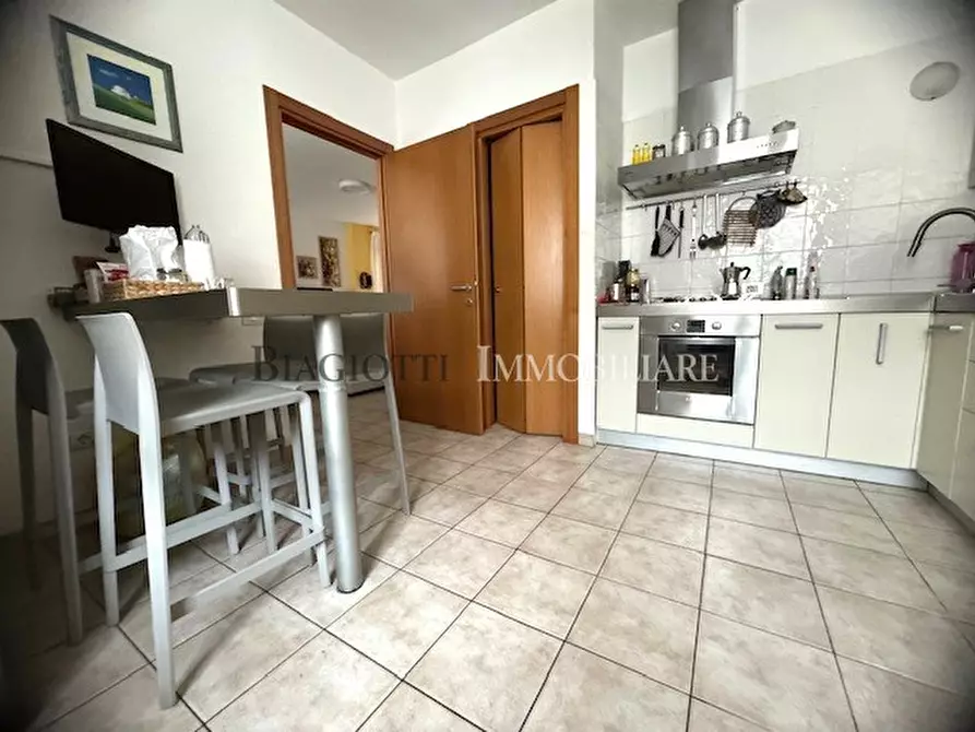 Immagine 11 di Trilocale in vendita  a Livorno