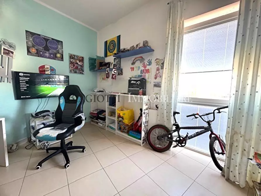 Immagine 22 di Quadrilocale in vendita  a Livorno