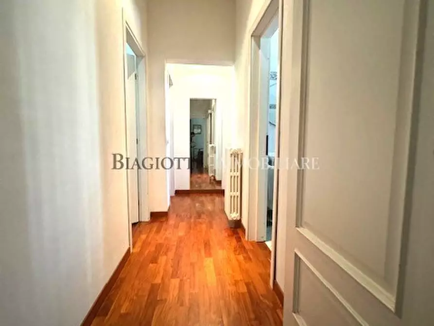 Immagine 50 di Casa semindipendente in vendita  a Livorno