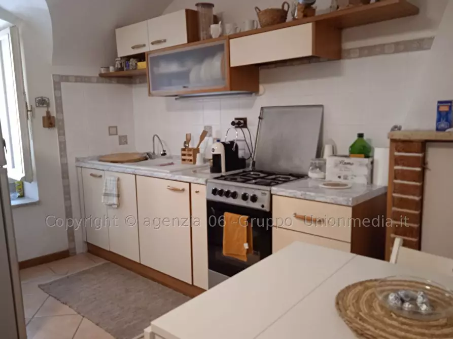 Immagine 3 di Appartamento in vendita  a Santo Stefano Di Magra