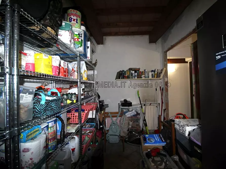 Immagine 12 di Casa indipendente in vendita  a Ortonovo