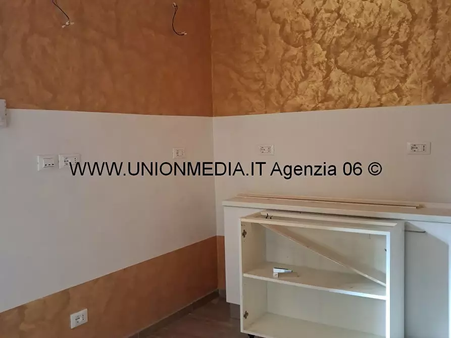 Immagine 8 di Capannone industriale in affitto  a Arcola