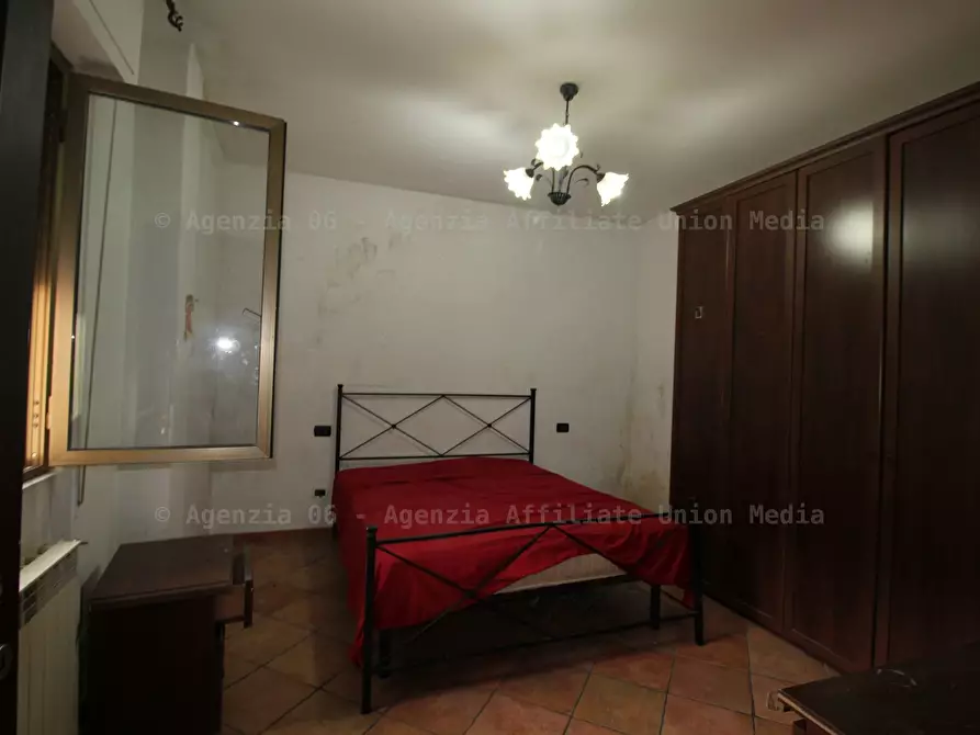 Immagine 15 di Appartamento in vendita  a Vezzano Ligure