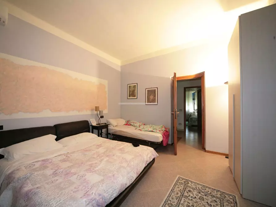 Immagine 15 di Casa indipendente in vendita  a Sarzana