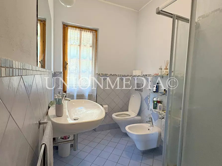 Immagine 19 di Villa in vendita  in Viale Vittorio Alfieri a Fosdinovo