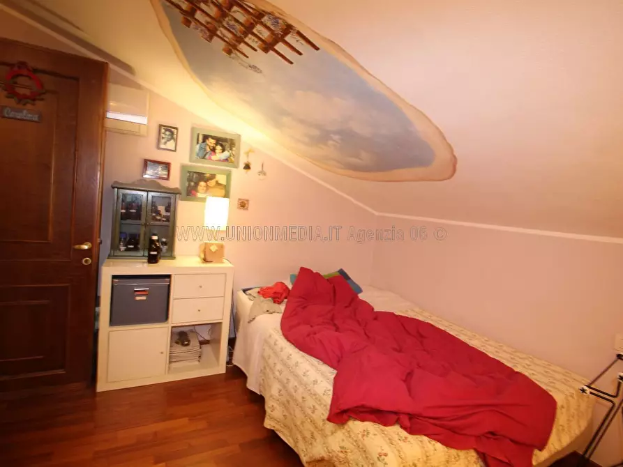 Immagine 24 di Casa indipendente in vendita  a Sarzana