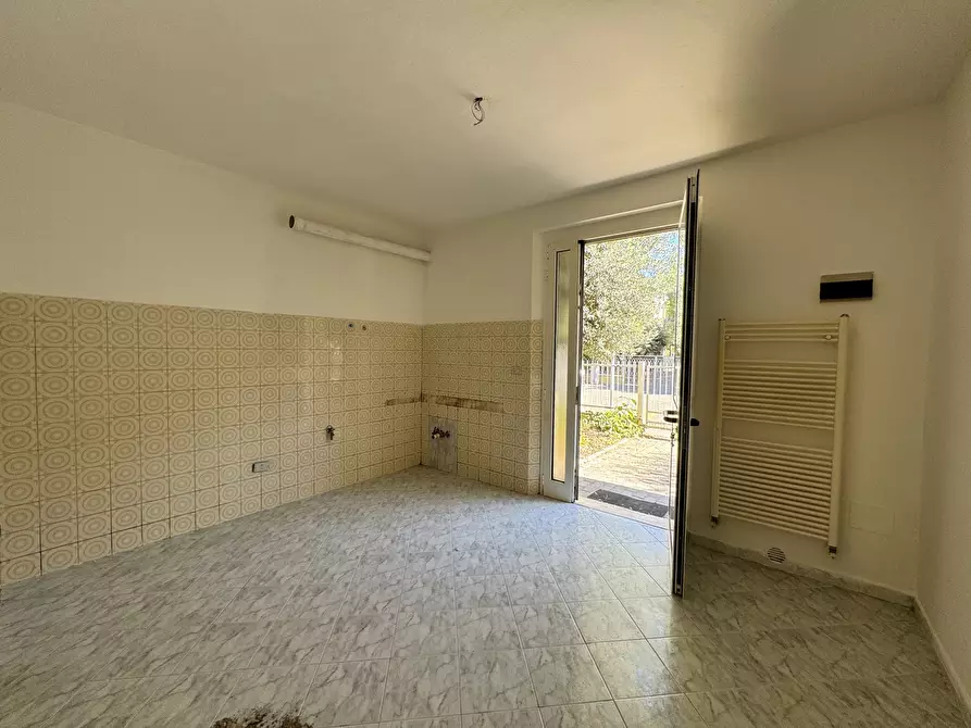 Immagine 13 di Bilocale in vendita  in Via Giuseppe Piazzi 10 a Rimini