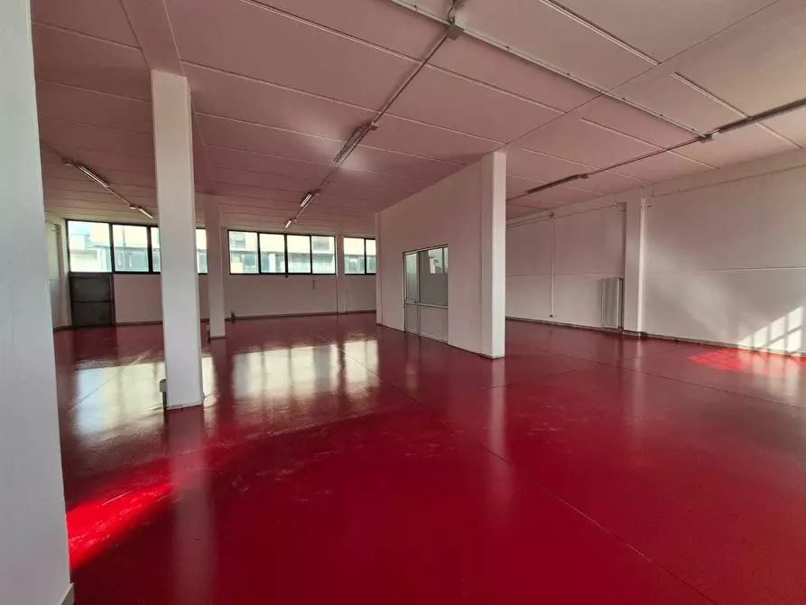 Immagine 5 di Attività artigianale in affitto  in Via della Liberazione a San Mauro Pascoli