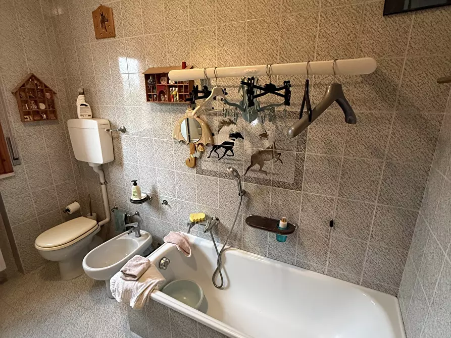 Immagine 37 di Pentalocale in vendita  in Piazza Fratelli Rosselli a Santarcangelo Di Romagna