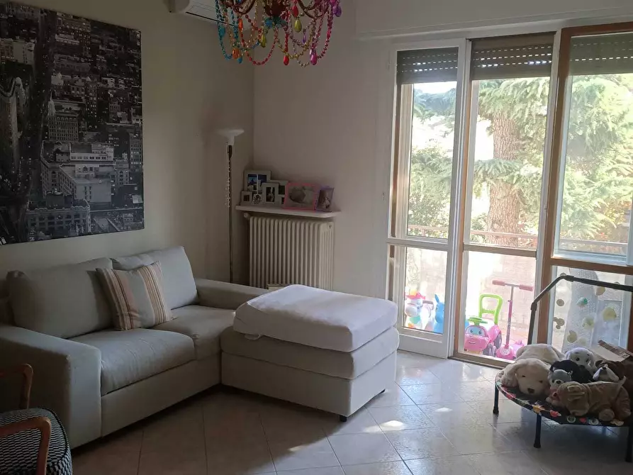 Immagine 1 di Quadrilocale in vendita  a Rimini