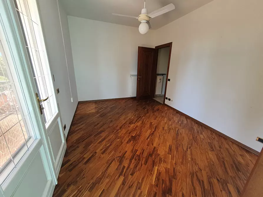 Immagine 33 di Villa in vendita  in dalla chiesa a Santarcangelo Di Romagna