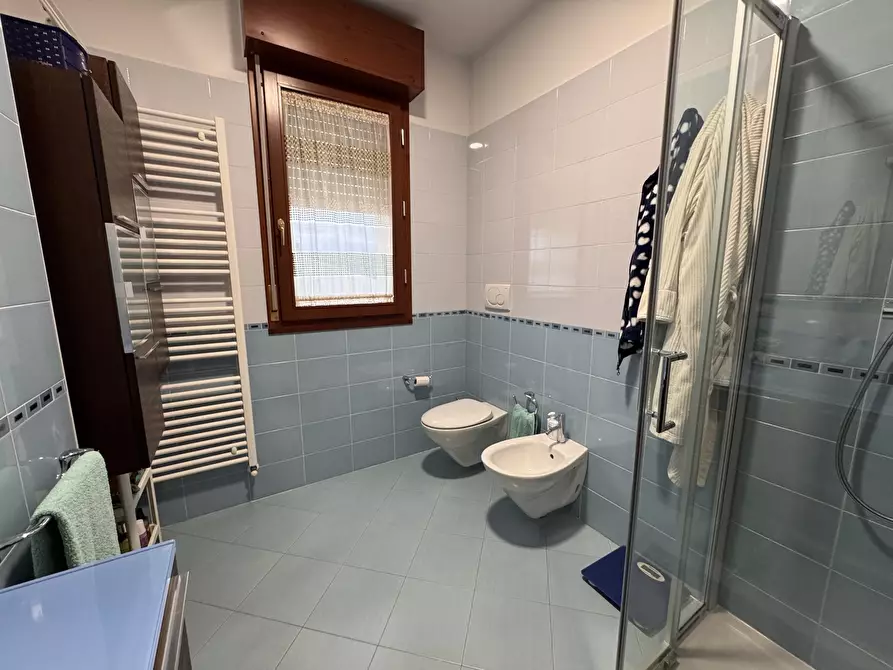 Immagine 29 di Attico in vendita  in Via Zaccagnini 5 a Rimini