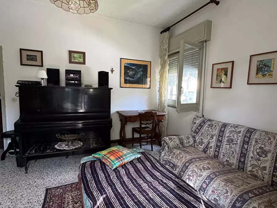 Immagine 42 di Pentalocale in vendita  in Viale Romagna 25 a Cervia
