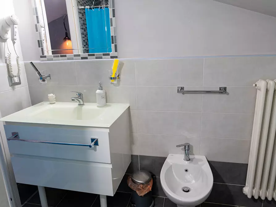 Immagine 21 di Trilocale in vendita  in Via Viola a Santarcangelo Di Romagna