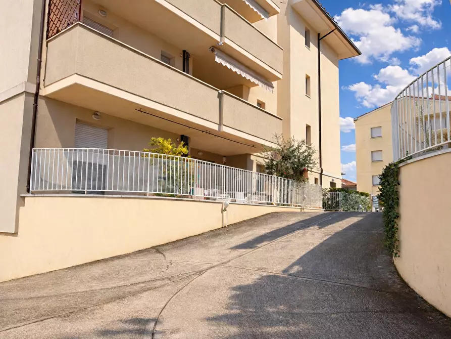 Immagine 5 di Attico in vendita  in Via Zaccagnini 5 a Rimini