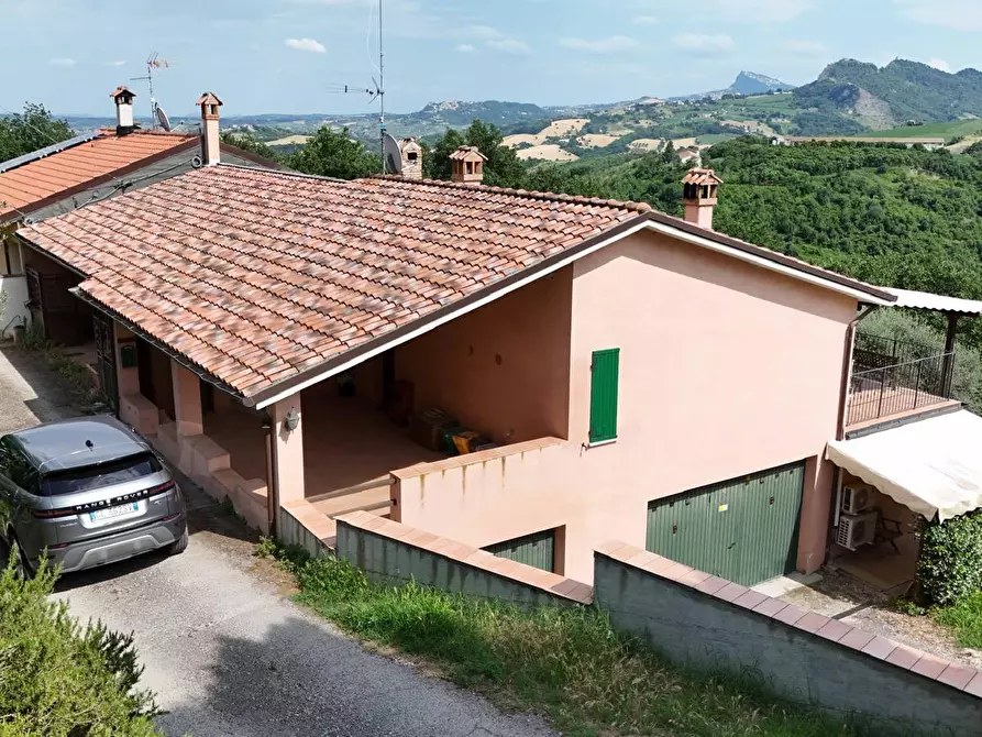 Immagine 2 di Villetta a schiera in vendita  in Via Gorolo 63 a Borghi