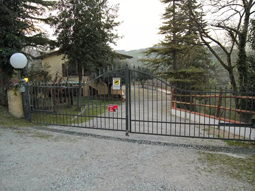 Immagine 12 di Villa in vendita  in Via Tomassini 18 a Borghi