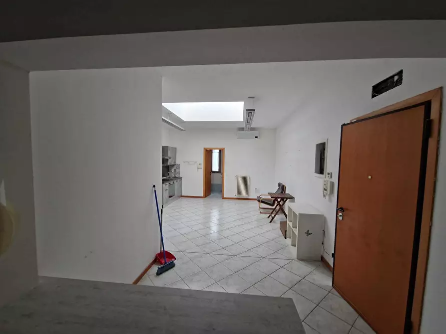 Immagine 4 di Ufficio in vendita  in Via Marecchiese 152 a Rimini