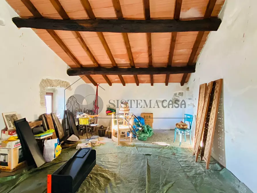 Immagine 41 di Rustico / casale in vendita  in Via Borgo di Sopra Giucano 10 a Fosdinovo