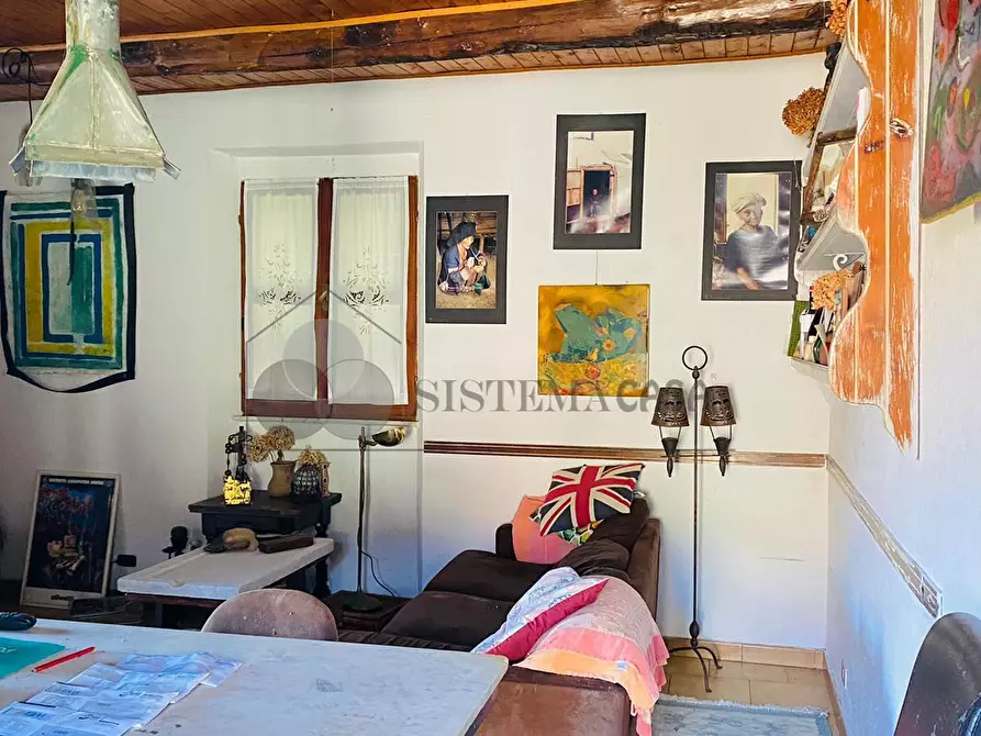 Immagine 11 di Porzione di casa in vendita  in Via San Rocco 9 a Follo