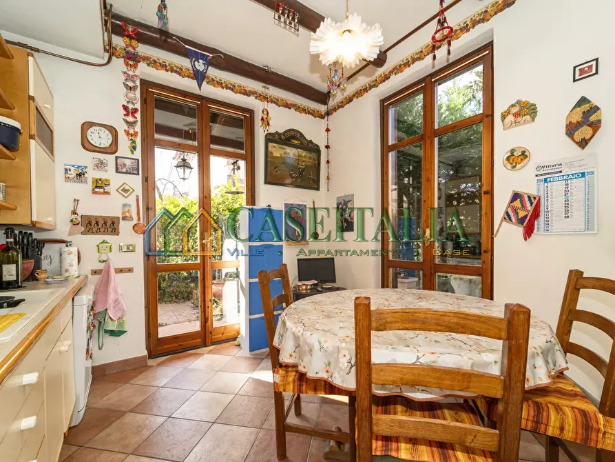 Immagine 12 di Villa in vendita  in Piazza Stazione 2 a Rosta