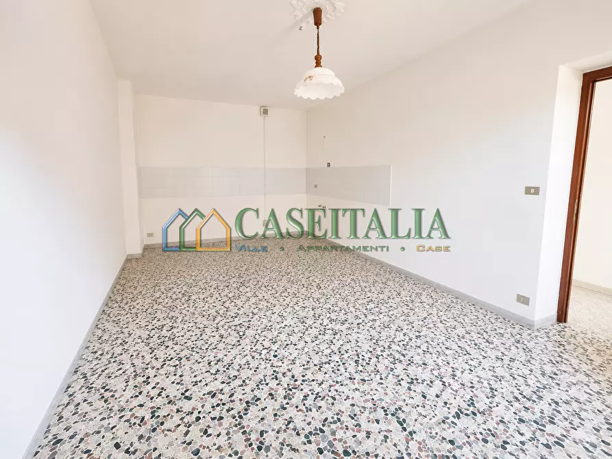 Immagine 7 di Trilocale in vendita  in Via IV Novembre 13 a Buttigliera Alta