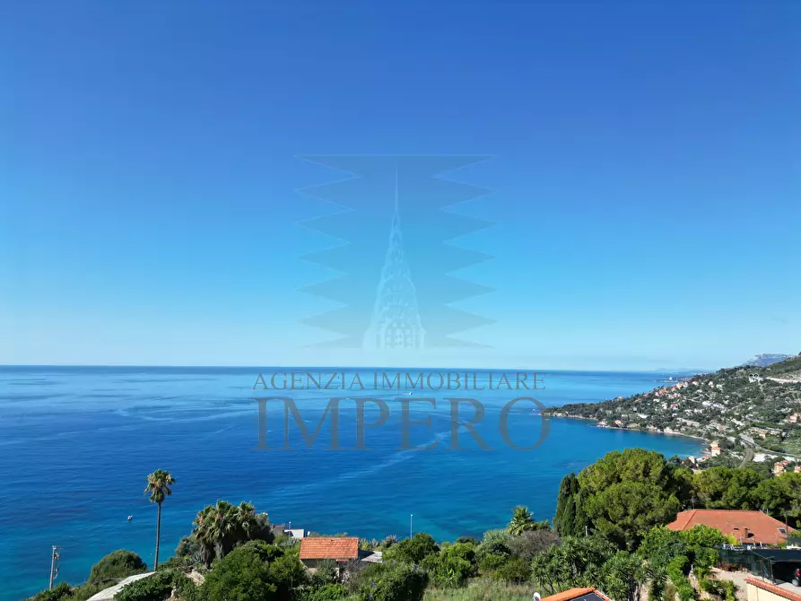 Immagine 54 di Villa in vendita  in Via alle Ville 12 a Ventimiglia