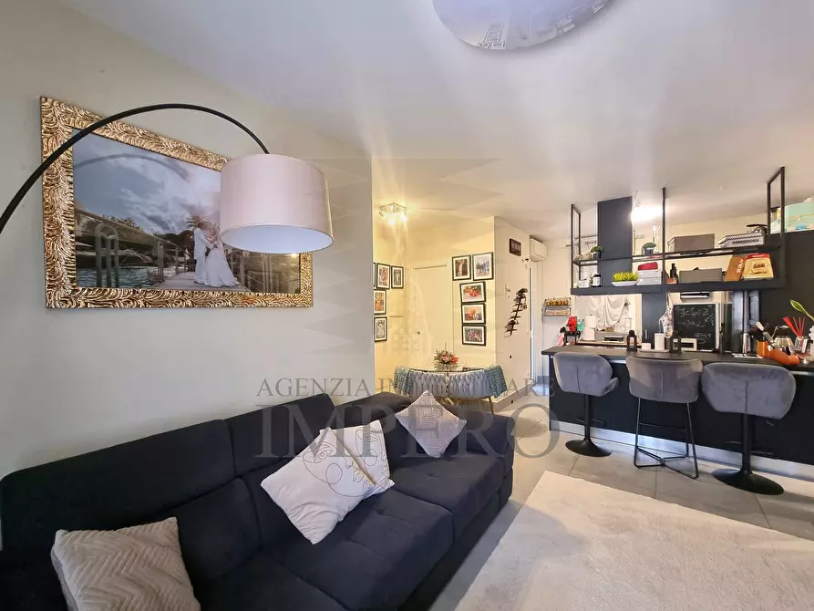 Immagine 4 di Trilocale in vendita  in Via San Secondo 15 a Ventimiglia