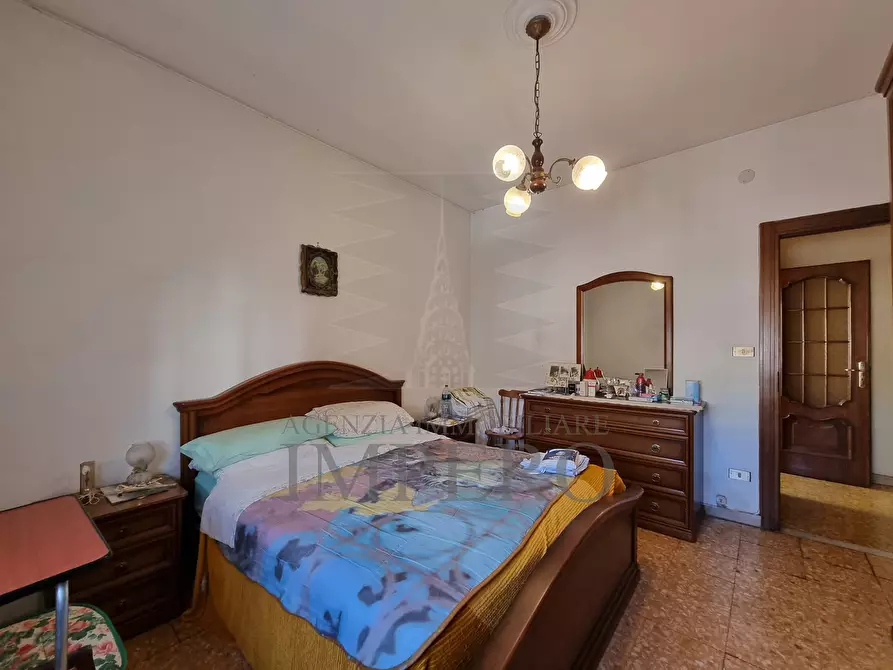 Immagine 8 di Quadrilocale in vendita  in Via Aprosio 6C a Ventimiglia