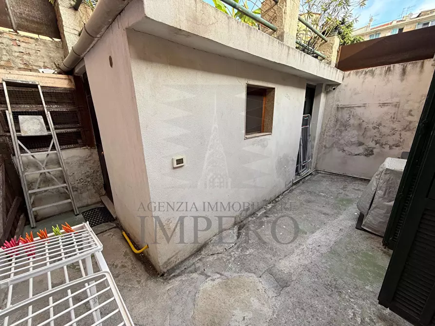 Immagine 12 di Bilocale in vendita  in Via Gianchette 10 a Ventimiglia