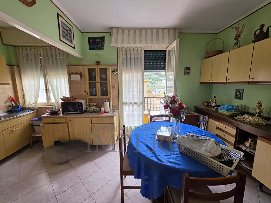 Immagine 4 di Trilocale in vendita  in Corso Limone Piemonte 122A a Ventimiglia