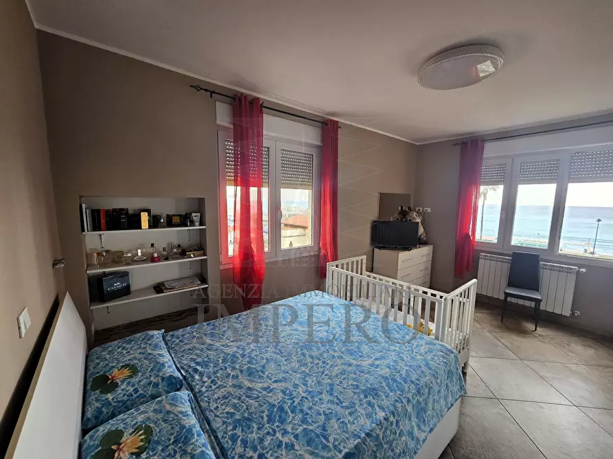 Immagine 6 di Trilocale in vendita  in Via Vittorio Emanuele II 321 a Bordighera