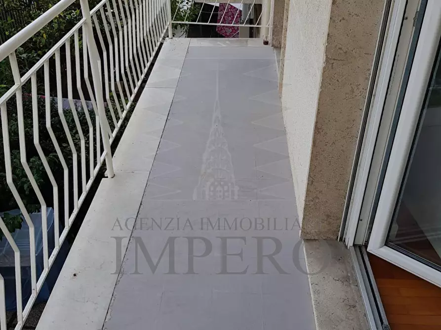 Immagine 16 di Bilocale in vendita  in Via Pietralunga 1 a San Remo