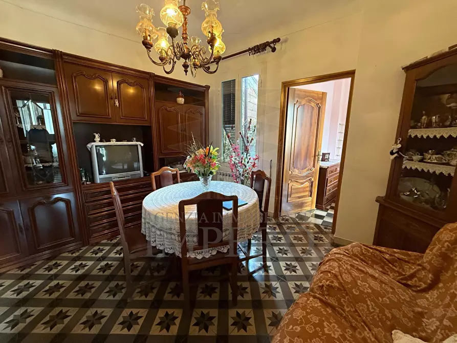 Immagine 2 di Trilocale in vendita  in Via Rocca 3 a Dolceacqua