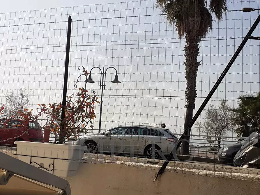 Immagine 31 di Porzione di casa in vendita  in Passeggiata Cavallotti 10 a Ventimiglia