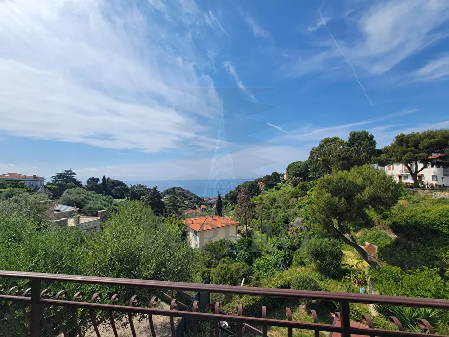 Immagine 56 di Porzione di casa in vendita  in Via Conca Verde 100 a Bordighera