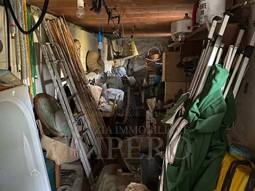 Immagine 2 di Casa indipendente in vendita  in Via Umberto Lorenzi a Ventimiglia