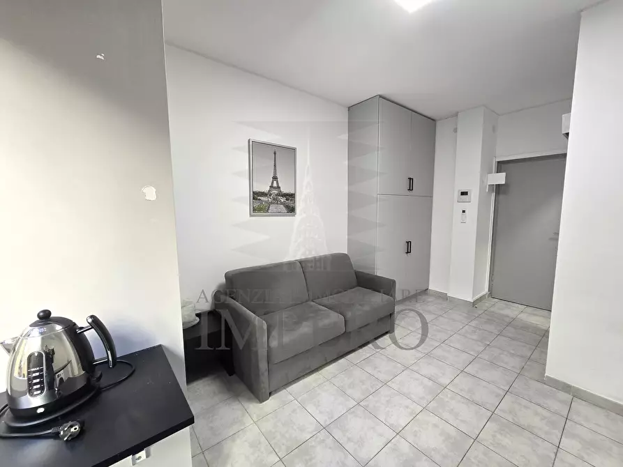 Immagine 2 di Monolocale in vendita  in Passeggiata G. Oberdan 19 a Ventimiglia