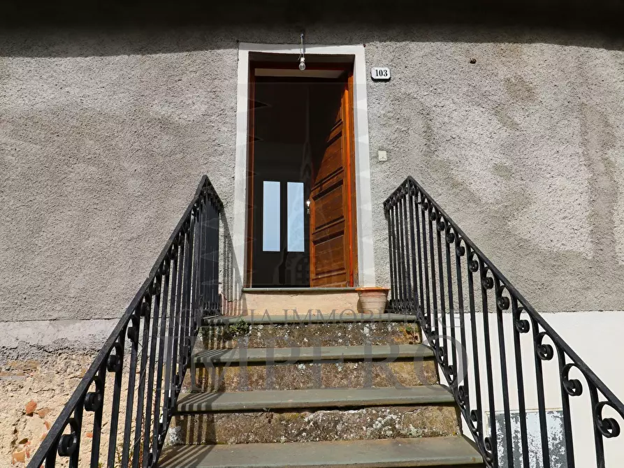 Immagine 13 di Porzione di casa in vendita  in Via L. Alborno 101B a Ventimiglia