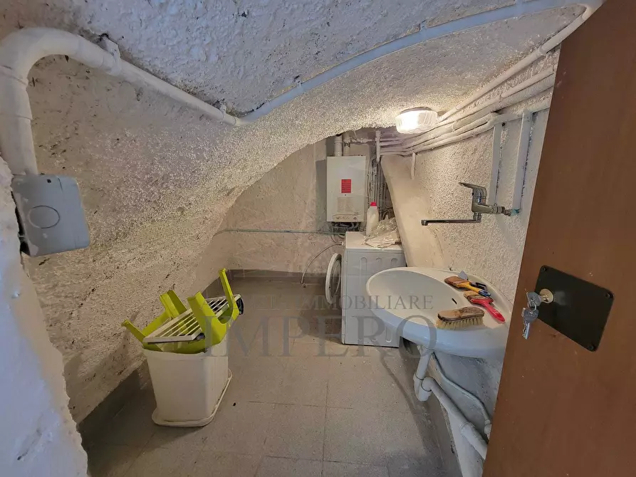 Immagine 28 di Trilocale in vendita  in vicolo orsini 6 a Camporosso